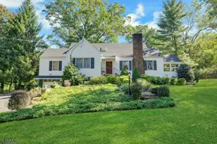 179 Oaks Rd, Long Hill Township, NJ 07946 - Photo 1