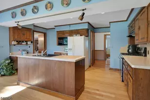 179 Oaks Rd, Long Hill Township, NJ 07946 - Photo 13