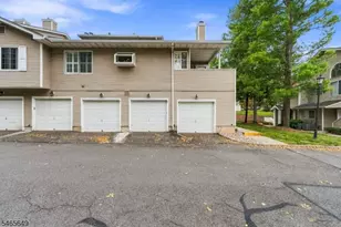 56 Bentley Ct, Bedminster Township, NJ 07921 - Photo 1