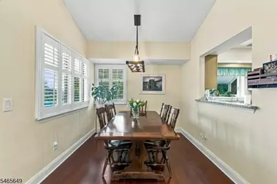 56 Bentley Ct, Bedminster Township, NJ 07921 - Photo 9