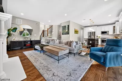 11 Tulip Ct, Kenilworth, NJ 07033 - Photo 13