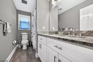 11 Tulip Ct, Kenilworth, NJ 07033 - Photo 21