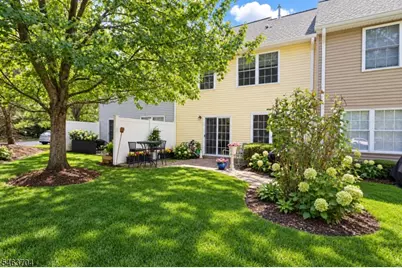 28 Angela Way, Berkeley Heights Township, NJ 07922 - Photo 21