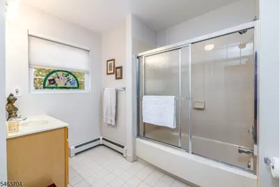 28 Angela Way, Berkeley Heights Township, NJ 07922 - Photo 19