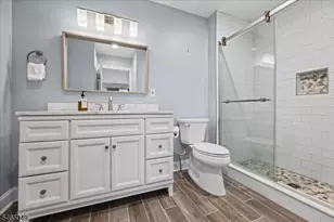 80 Wentworth Rd, Bedminster Township, NJ 07921 - Photo 19