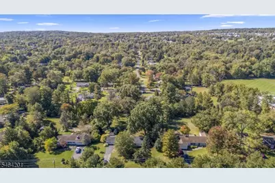 16 Dayton Rd, Raritan Township, NJ 08822 - Photo 5