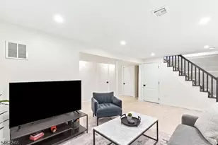 305 Montague Pl, South Orange, NJ 07079 - Photo 37