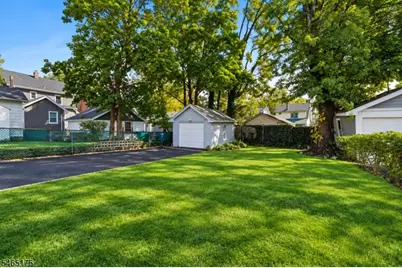 92 Boyden Ave, Maplewood, NJ 07040 - Photo 29