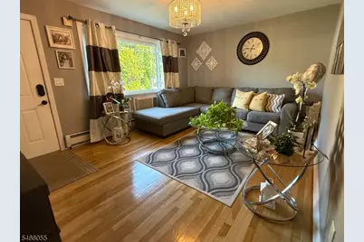 334 N 4th Ave, Hawthorne, NJ 07506 - Photo 3