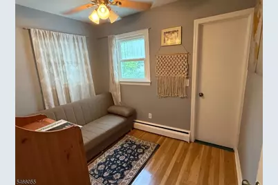 334 N 4th Ave, Hawthorne, NJ 07506 - Photo 9