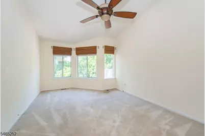 4 Danbury Ct, Bedminster Township, NJ 07921 - Photo 7