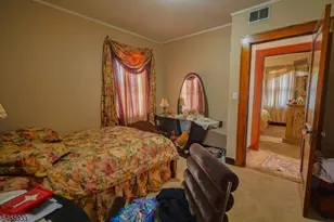 925 Summit St, Linden, NJ 07036 - Photo 11