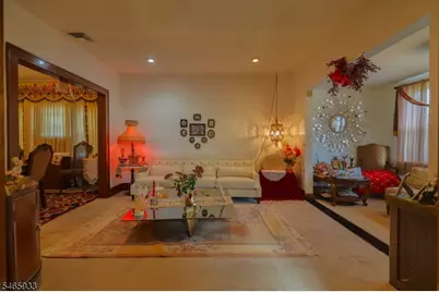 925 Summit Street, Linden, NJ 07036 - Photo 7