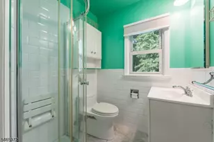 18 Halsted St, Verona, NJ 07044 - Photo 29