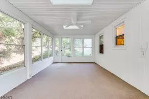 18 Halsted St, Verona, NJ 07044 - Photo 23