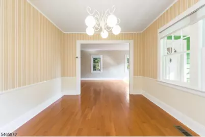 18 Halsted St, Verona, NJ 07044 - Photo 15