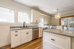 18 Halsted St, Verona, NJ 07044 - Photo 17