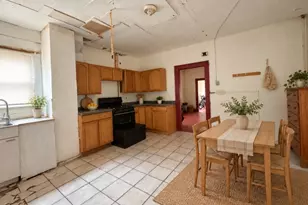 85 Veterans Memorial Dr, Somerville, NJ 08876 - Photo 11