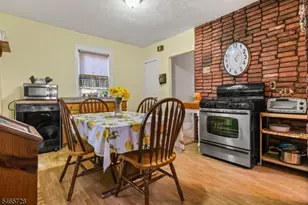 646 E 2nd Ave, Roselle, NJ 07203 - Photo 9
