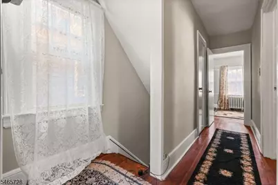 646 E 2nd Ave, Roselle, NJ 07203 - Photo 13