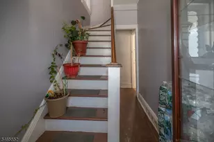 315 Pearsall Ave, Jersey City, NJ 07305 - Photo 13