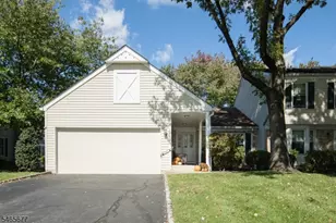 7 Dexter Dr N, Bernards Township, NJ 07920 - Photo 1