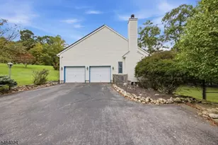 18 Cornerstone Dr, Allamuchy Township, NJ 07840 - Photo 37