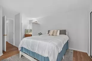 76 Encampment Dr, Bedminster Township, NJ 07921 - Photo 11