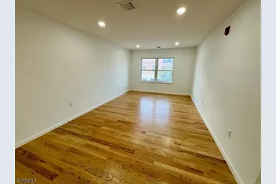 12-55 River Rd #2, Fair Lawn, NJ 07410 - Photo 9