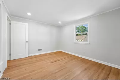 529 Richfield Ave, Kenilworth, NJ 07033 - Photo 15