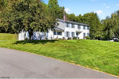 27 Edgemere Terrace, Washington Township, NJ 07882 - Photo 3
