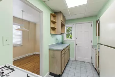1118 W Henry St, Linden, NJ 07036 - Photo 13