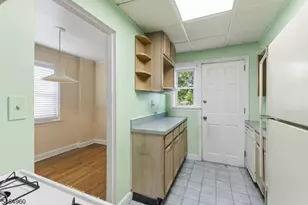 1118 W Henry St, Linden, NJ 07036 - Photo 13