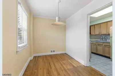 1118 W Henry St, Linden, NJ 07036 - Photo 9