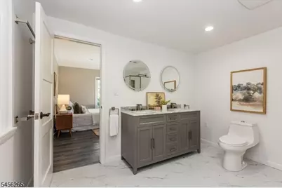 23 N Wyoming Ave, South Orange, NJ 07079 - Photo 25