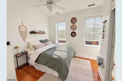 80 Bay St #9, Montclair Twp., NJ 07042 - Photo 11