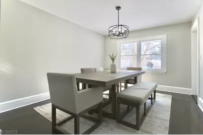 401 Burroughs Ter, Union Township, NJ 07083 - Photo 11
