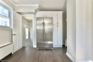401 Burroughs Terrace, Union Township, NJ 07083 - Photo 15