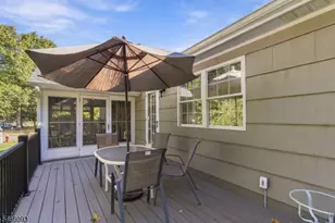 27 Salem Dr, Hanover Township, NJ 07981 - Photo 21