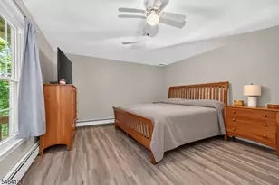 260 Turkey Hill Rd, Bethlehem Township, NJ 08804 - Photo 11