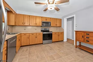 260 Turkey Hill Rd, Bethlehem Township, NJ 08804 - Photo 5