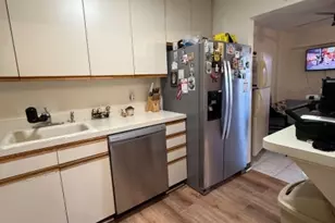 10 N Wood Ave, Linden, NJ 07036 - Photo 13