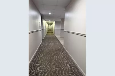 10 N Wood Ave #301, Linden, NJ 07036 - Photo 5