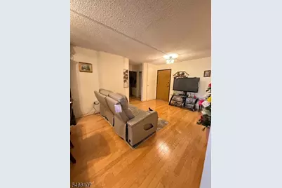 10 N Wood Ave #301, Linden, NJ 07036 - Photo 7