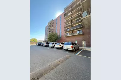 10 N Wood Ave #301, Linden, NJ 07036 - Photo 1