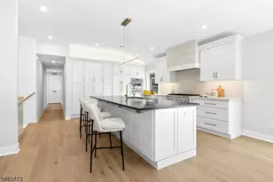 355 Ackerman St, Mountainside, NJ 07092 - Photo 5