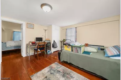 9 Hoffman Rd, Clinton Township, NJ 08833 - Photo 11