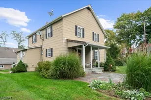 9 Hoffman Rd, Clinton Township, NJ 08833 - Photo 3