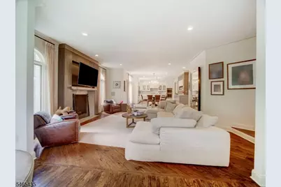 34 Jarombek Dr, Montville Township, NJ 07082 - Photo 15