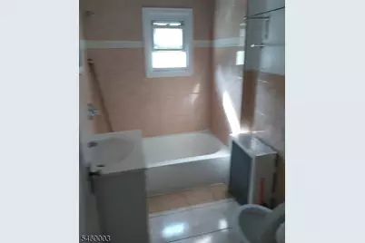 29 Claremont Ave, Montclair, NJ 07042 - Photo 3